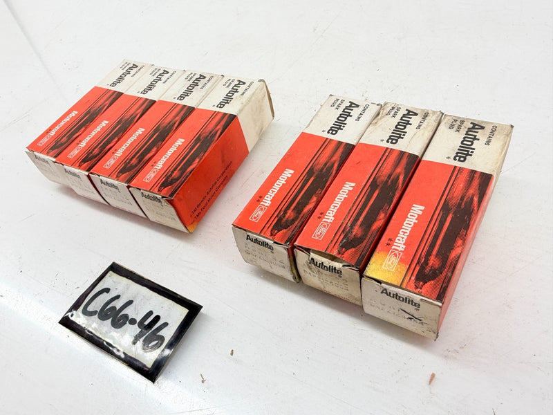 (7) NOS Genuine Ford Autolite Sparkplugs AGRF42 D4PZ-12405-A C66-46