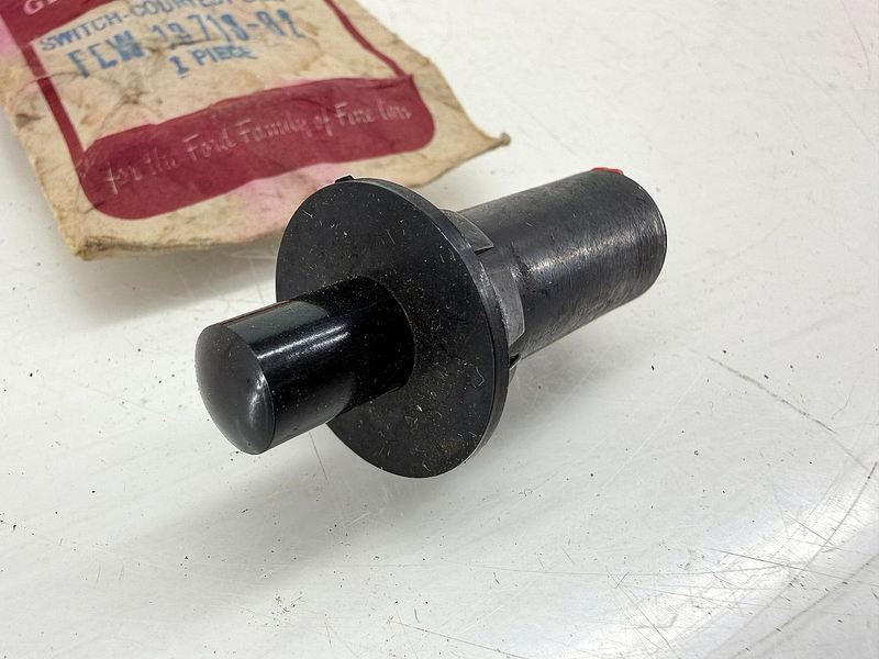 NOS 1965 1966 1967 FORD MUSTANG COURTESY LAMP SWITCH FEW-13713-B2 C67-156