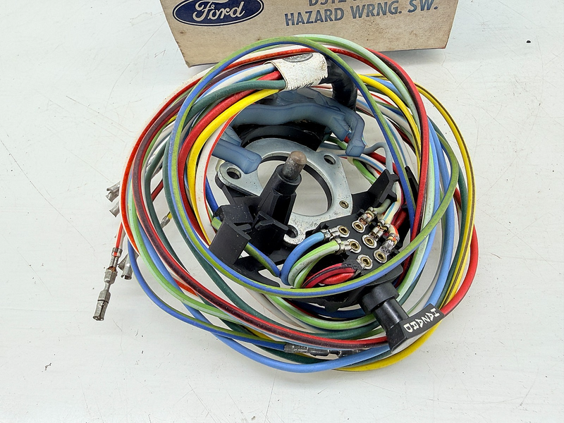 NOS 1973 - 1977 FORD F100 F250 F350 TURN SIGNAL SWITCH ASBY D3TZ-13341-A C72-11