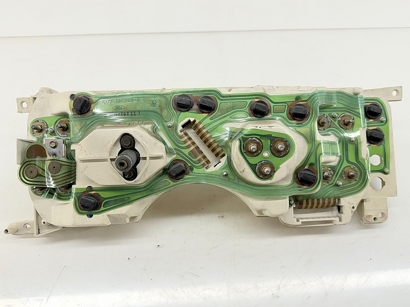 OEM 1979 - 1986 Ford Mustang Instrument Cluster Dash Panel D9ZF-10894-AA C65-18