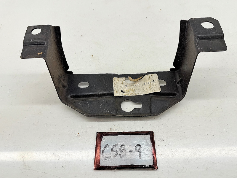 NOS 1972 FORD TORINO RANCHERO HOOD LATCH SUPPORT BRACKET D2OZ-16707-A C58-9