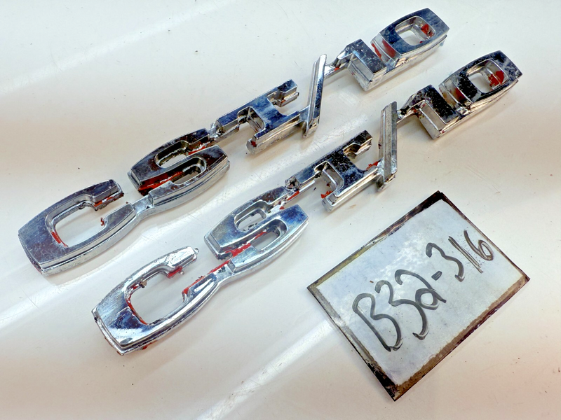 OEM 1969 - 1972 Chevy Pickup CST/10 Fender Emblem Truck Badge Trim B32-316