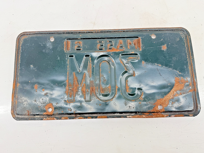 Orig. Paint 1961 30M Massachusetts License Plate Sign MA 30M C76-79