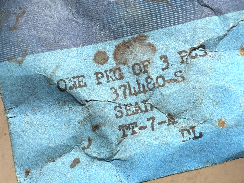 NOS 1961-1972 Ford Thunderbird Power Steering Gear Housing Outlet Tube Seat Seal