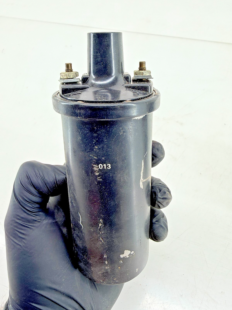NOS 1964 - 1974 Chevrolet Corvette Camaro Chevelle Ignition Coil 1115238 C72-16