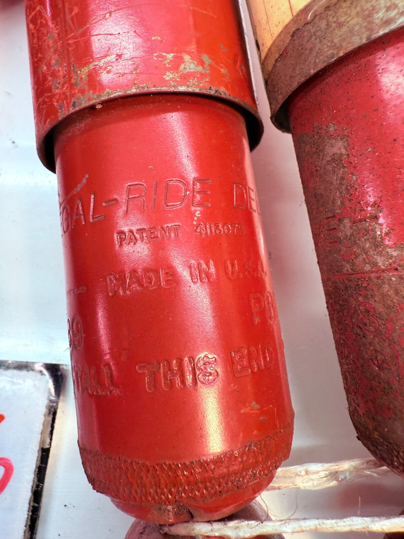 NOS 1963 - 1977 CHEVY PAIR REAR Shocks 3089 DA917 66 67 68 69 70 71 72 B56-6