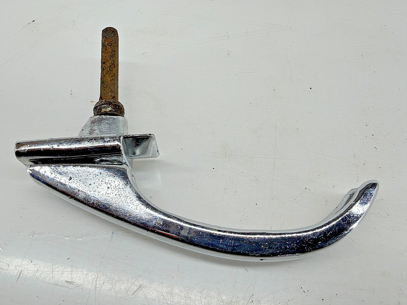 Vintage 1942 - 1947 FORD PASSENGER CAR PAIR OUTSIDE DOOR HANDLES C67-4