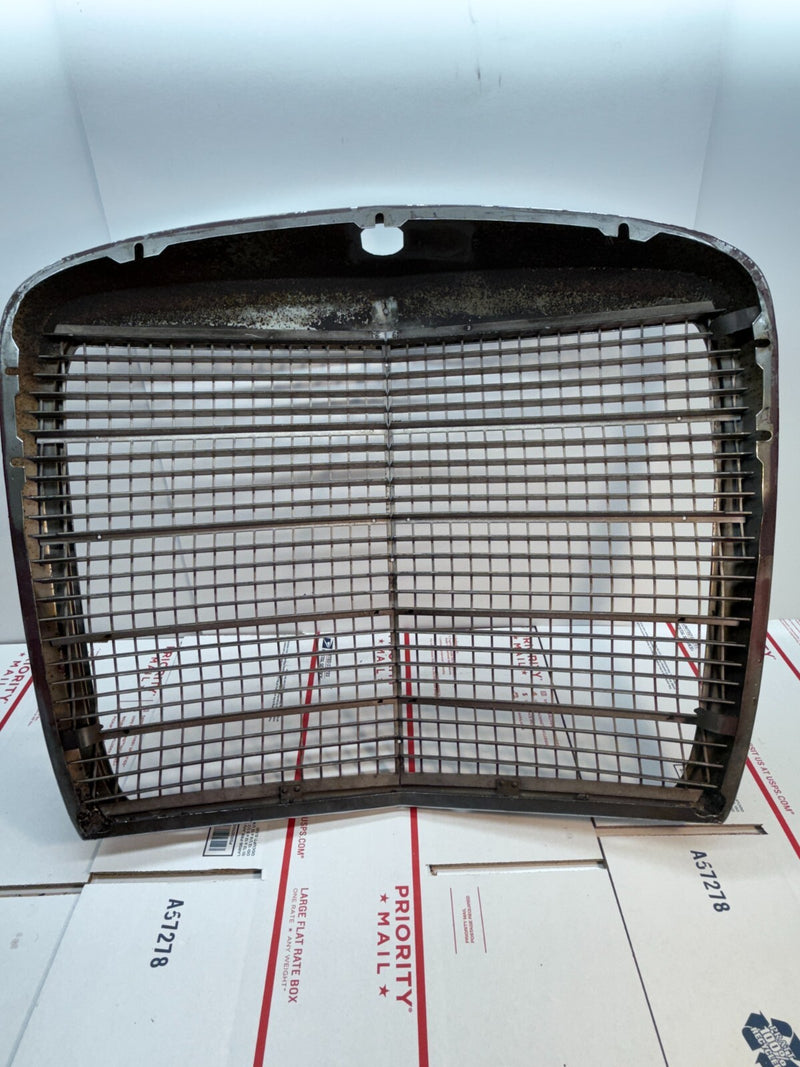 OEM 1965 - 1973 Mercedes Benz W108 W109 280SE SEL 300SEL Radiator Grille  P5