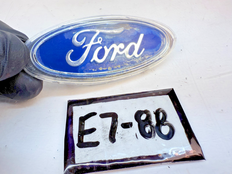 OEM Ford Blue Oval Emblem Badge Nameplate E43B-5442550EA 3.5" E7-88