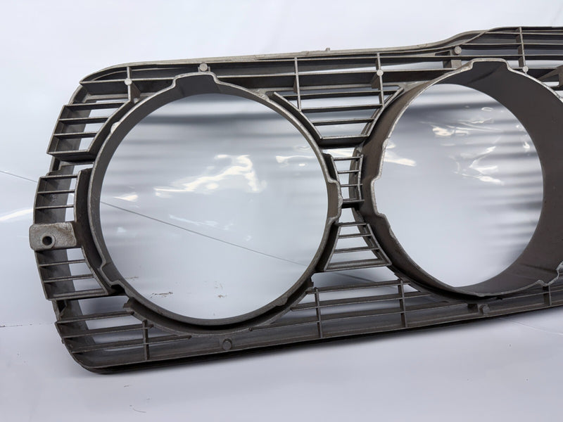 OEM 1973 - 1974 Ford Torino (BASE) Ranchero Grille D3OB-8150-AA 73 74 U5B-2