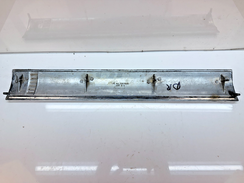 OEM 1967 Chevrolet Chevelle El Camino SS Factory Hood Inserts 3897500 B67-11