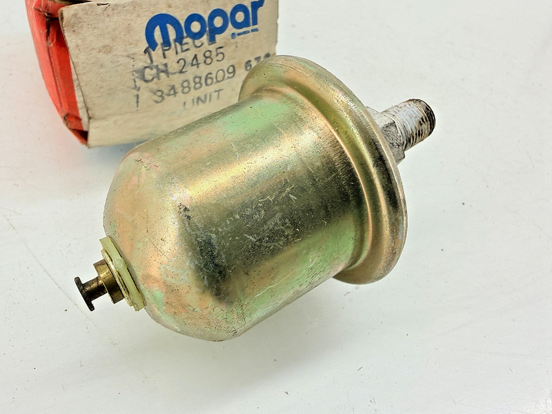 NOS 1964 - 1974 Chrysler Dodge Plymouth Oil Pressure Sending Unit 3488609 C75-20