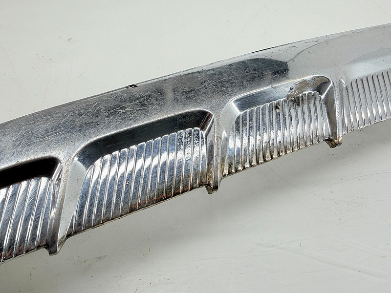 OEM 1964 1965 Mustang Coupe Convertible QUARTER PANEL SIDE TRIM ORNAMENTS C69-6