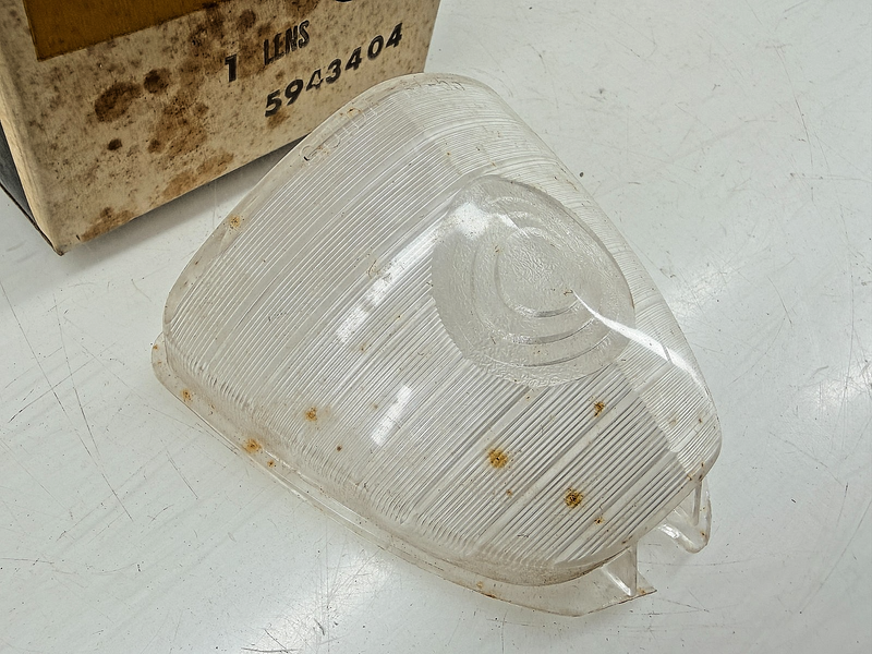NOS 1953 Chevrolet BelAir 210 150 Backup Lamp Lens 5943404 RI-53 C71-4
