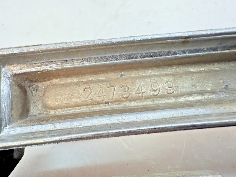OEM 1967 - 1978 GMC Truck & Van "G" Front Grille Letter Emblem 2473493 E6-111