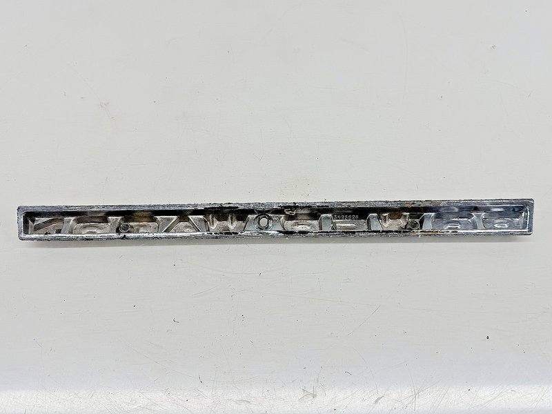OEM 1972 - 1976 Dodge Power Wagon Hood Emblem 3495698 E9-108