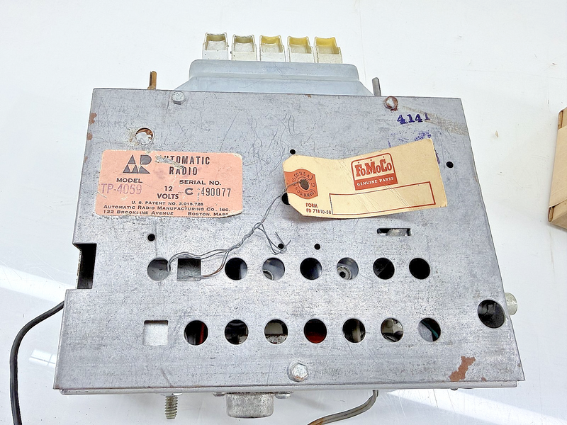 RARE NOS Automatic All Transistor Radio Kit CTP-4059 for 1964 Comet B77-23