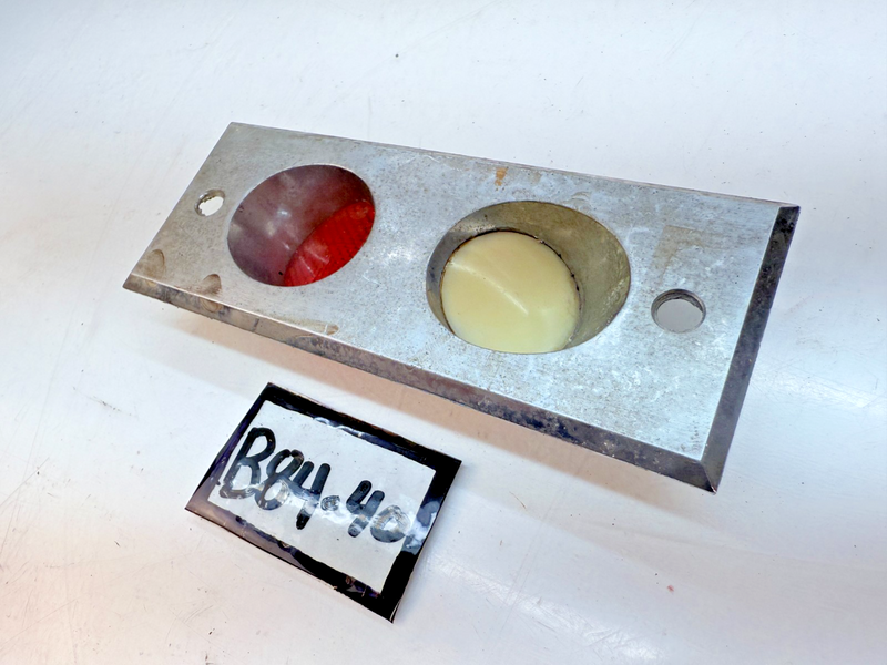OEM 1961 - 1964 Ford Galaxie 500 XL Front Door Panel Lights C1SF-13788-A B84-40