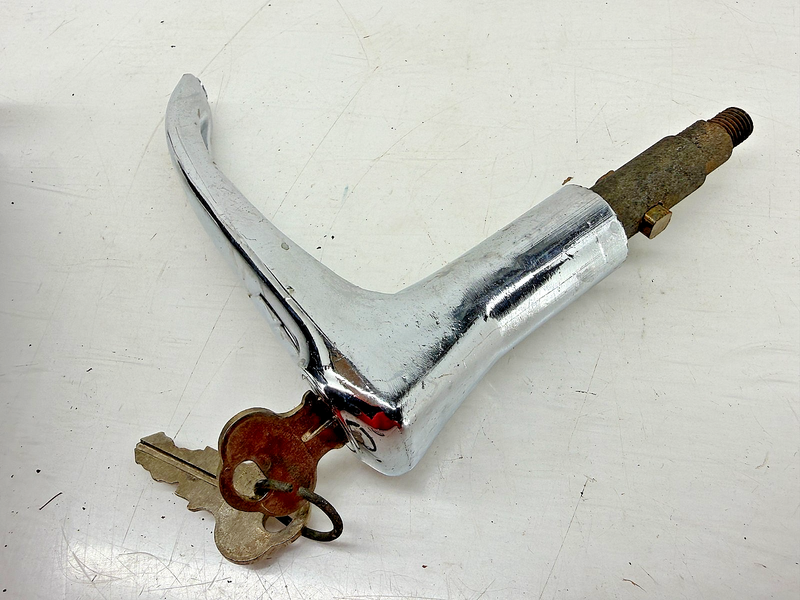 1939 1940 1941 BUICK PONTIAC OLDS REAR TRUNK LID LOCKING HANDLE ROD RAT C34-23