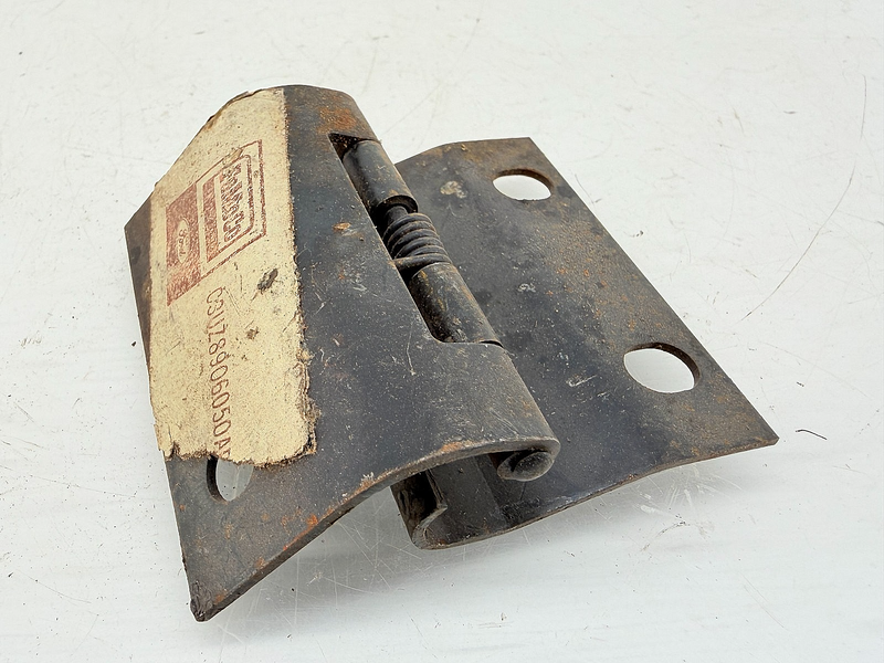 NOS 1966 - 1977 Ford Bronco Glove Box Hinge C3UZ-8906024-A C64-11