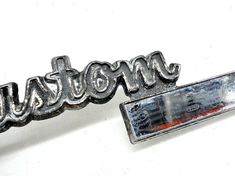 OEM 1976 - 1980 Dodge Custom Truck Emblem 4033338 E9-101