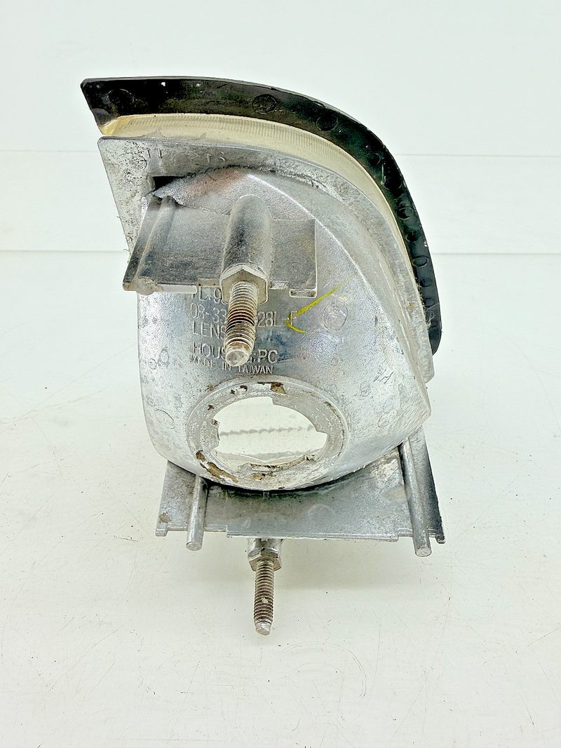 1987 - 1993 Ford Mustang Foxbody Front LH Turn Signal Lamp FL937  B25-45