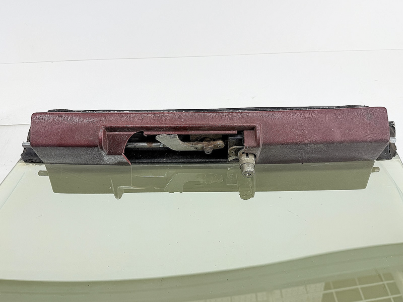 OEM 1979 - 1986 FORD MUSTANG T-TOPS REMOVABLE GLASS SET TTOPS U3B-49
