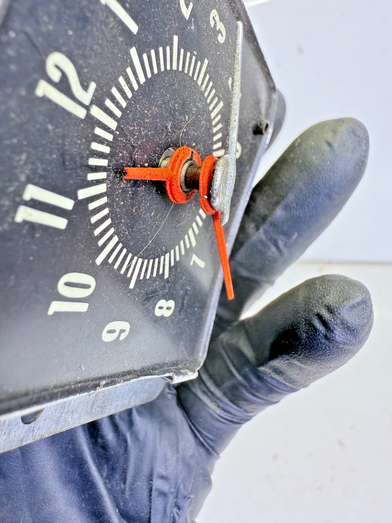 OEM 1970 Chevrolet Camaro Chevelle 300 Deluxe Malibu Clock C27-9