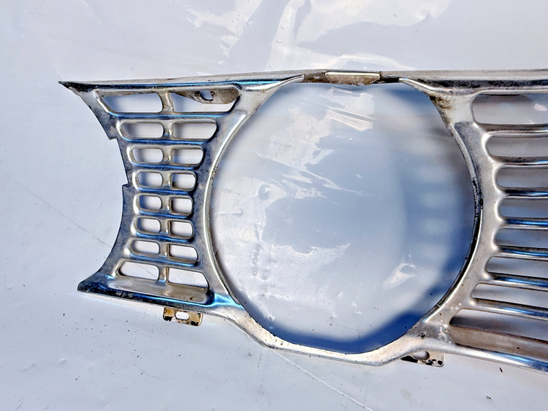 VERY NICE!!! OEM 1964 Ford Fairlane 500 Front Grille / Grill U5B-29