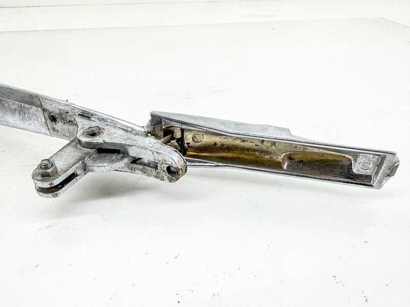 OEM 1939 FORD V8 CHROME HOOD ORNAMENT MOLDING 91A-8213-B U3B-78
