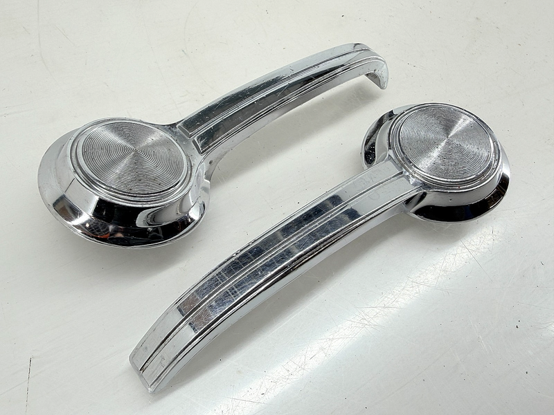 OEM 1964 - 1967 Chevy Corvette Chevelle Interior Door Handles 5719472 C67-96