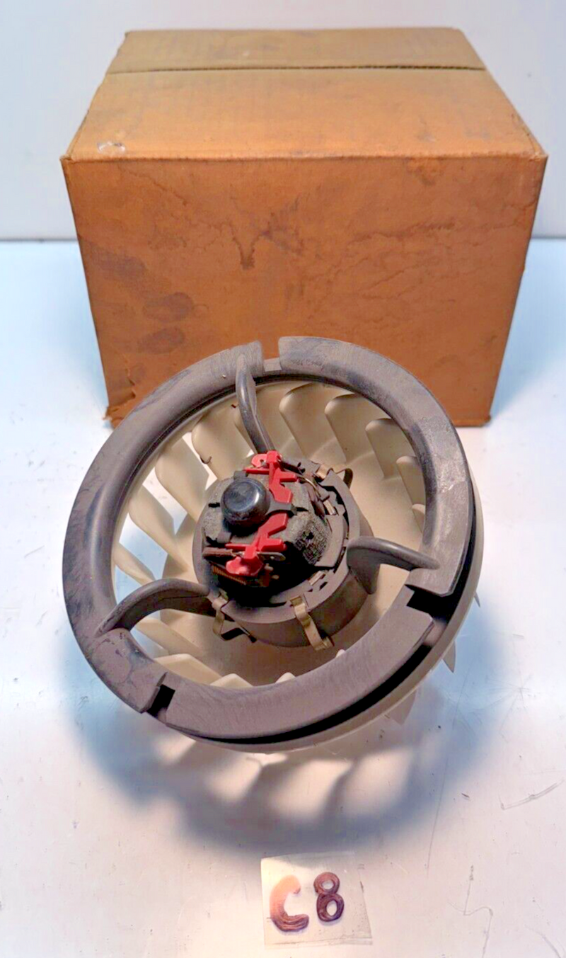 NOS BEHR BLOWER MOTOR 000 835 65 02 MERCEDES W108 W109 NEW OLD STOCK C8-1