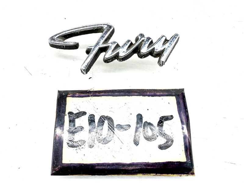 Vintage 1960s PLYMOUTH FURY FENDER EMBLEM 31075 E10-105