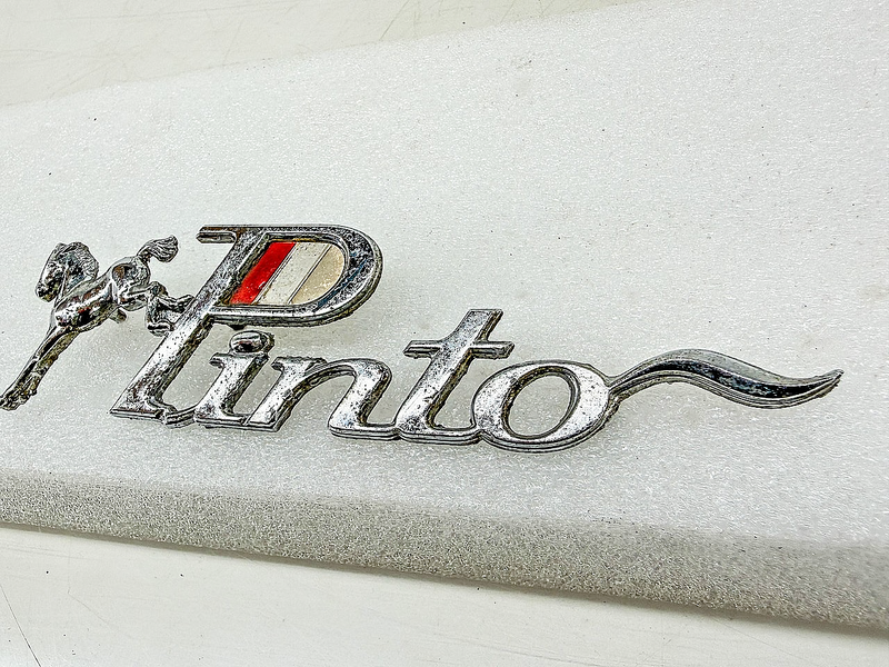 OEM 1971 - 1975 FORD PINTO RUNNING HORSE EMBLEM D12B-16B114-AB E10-47