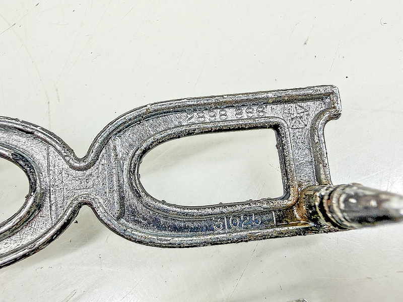 OEM MoPar 1969 Dodge Dart Hood Emblem 69 GT GTS 340 383 440 2898866 E10-49