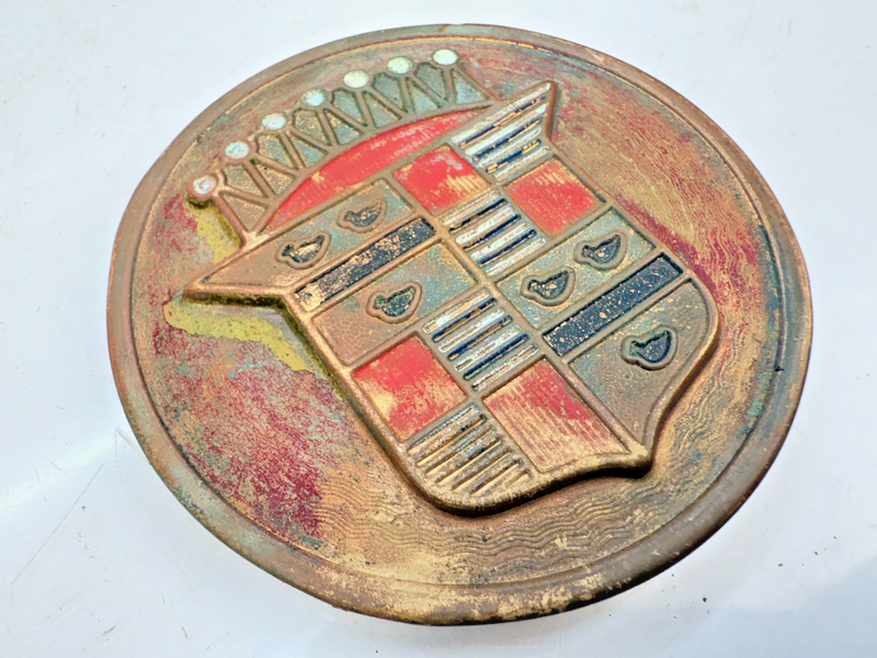 Vintage OEM 1941 - 1952 Cadillac Hubcap Center Medallion Made In U.S.A E6-36