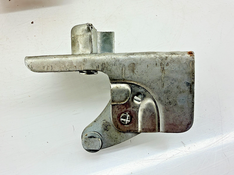 NOS 1952 - 1955 Chevrolet Front Door Lock Set LH RH GM 3698813 3698814 C70-7