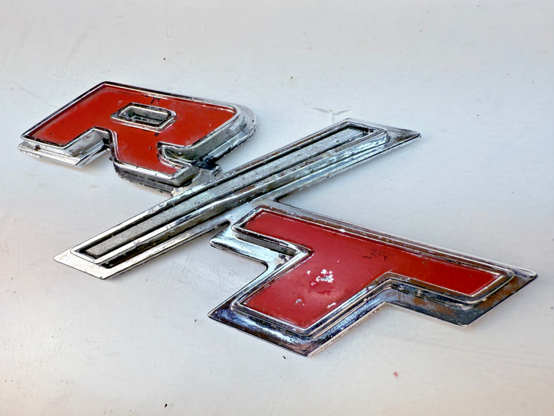 OEM Mopar 1969 Dodge Charger Coronet R/T Quarter Panel Emblem LH RH 69 E7-59