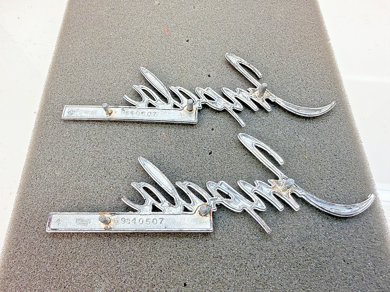 OEM 1969 - 1976 Chevy Impala PAIR Custom Sail Panel Emblem GM 9840507 E8-45