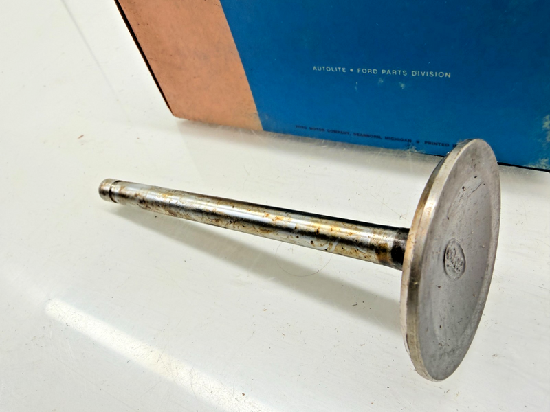NOS 1968 Ford F-100 Pickup Truck Intake Valve Ford C8TZ-6507-A C57-69
