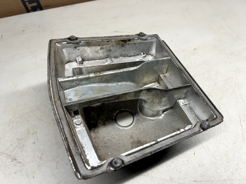OEM DART LH TAILLIGHT BUCKET 68 MOPAR A BODY SWINGER GT 2853067 B20