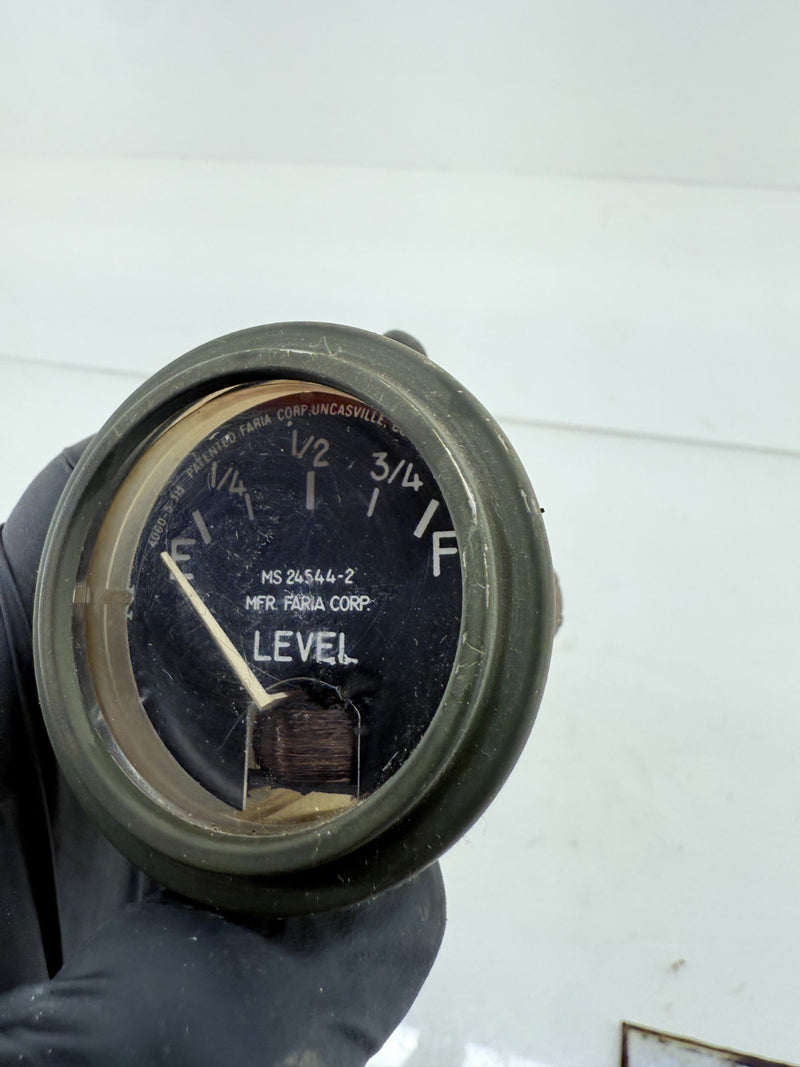 OEM Stewart Warner S.W. 505-R MS 24544-2 Level Gauge Military Glass Jeep C36-38