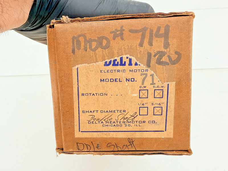 NOS DELTA HEATER MOTOR 714 - ROTATION CCW CW- 5/16" DOUBLE SHAFT 12V C74-8