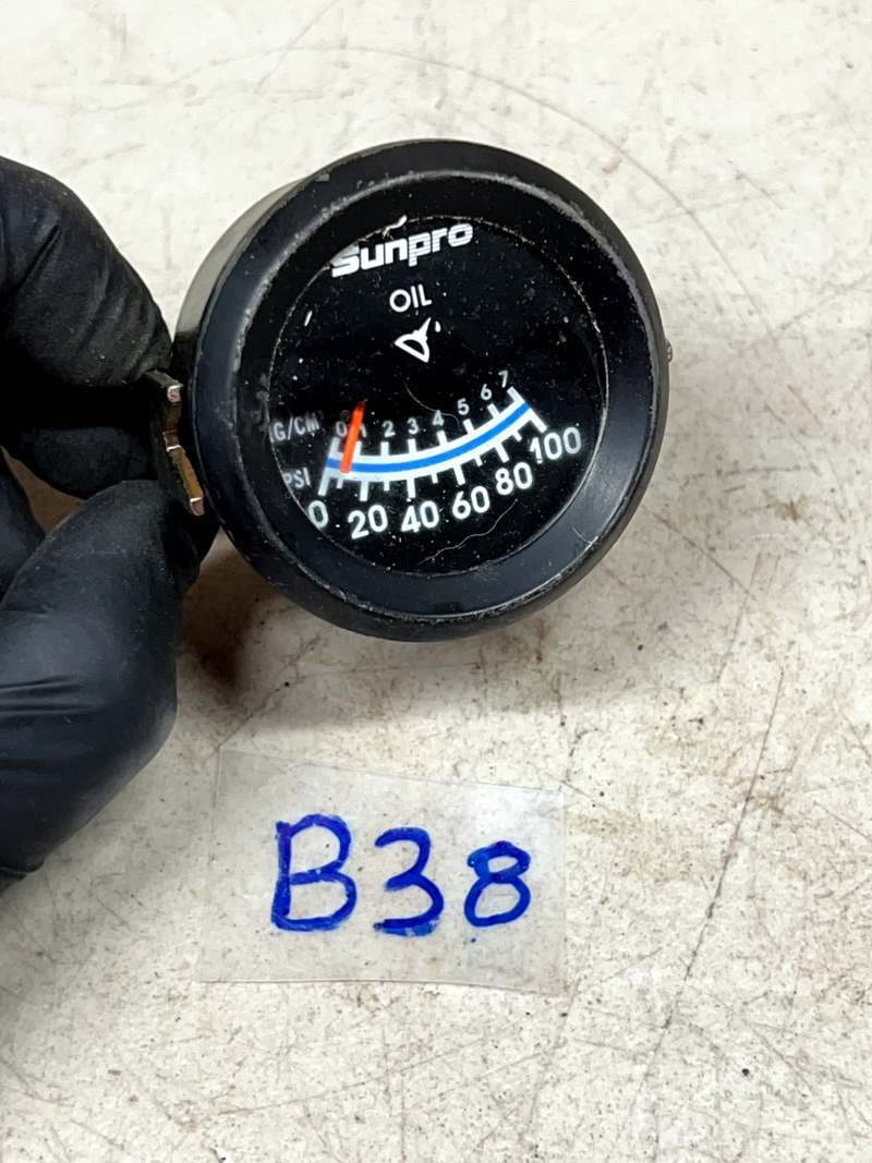 Vintage Sunpro Oil Pressure Gauge Black 100 PSI Black Hot Rat Rod B38-10