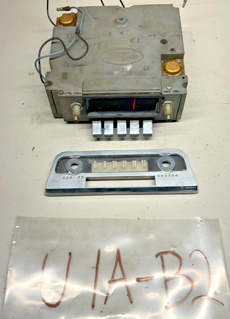1961 1962 61 62 Lincoln Continental Thunderbird Ford AM Radio