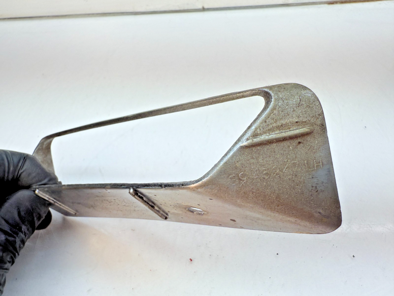OEM 1968 1969 Corvette LH Side Fender Louver GM 39452487 Drivers Side B83-22