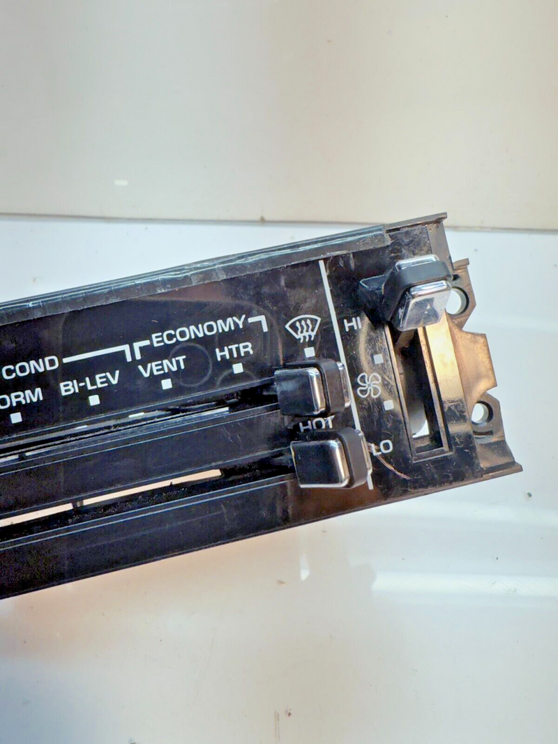 OEM 1990 - 1996 Oldsmobile Cutlass Heater Climate Control 16038926 B58-13