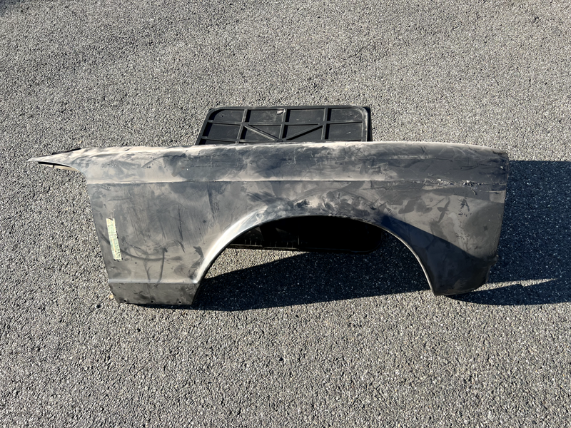 *NOS* 63-67 Mercedes W113 230SL 250SL 280SL Pagoda Right Front Fender 1136200209