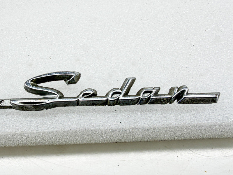 OEM 1956 FORD FAIRLANE TOWN SEDAN QUARTER PANEL EMBLEM BN-7325622-A E10-86