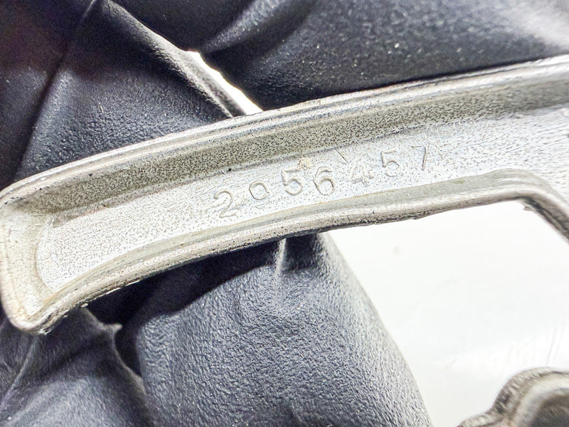 OEM 1971 - 1979 DODGE VAN TRADESMAN 200 FENDER EMBLEM 2956457 E10-68